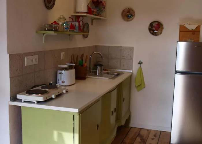 Spitaki γραφείο *