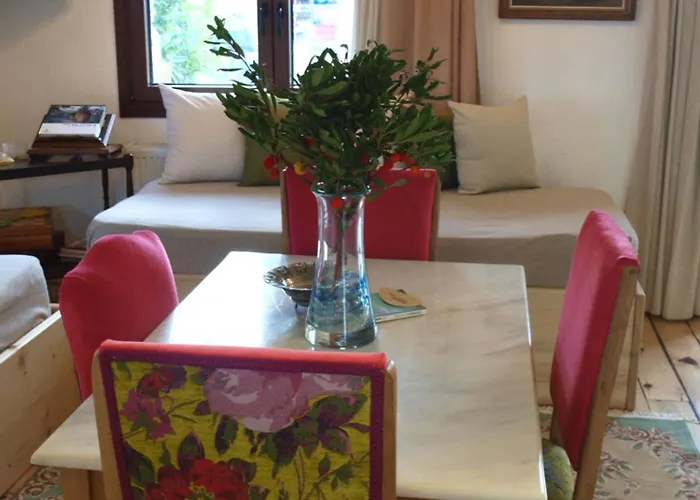 Spitaki γραφείο *